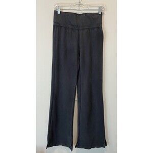 J Crew Women’s Pull On Flare Leg Yoga Pants. Charcoal ￼Black Stretch Waist. (S)